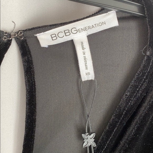 New BCBG Party Dress - Picture 3 of 4